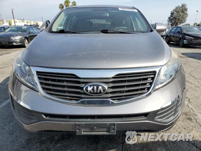 Piąte zdjęcie samochodu w środku: 2013 KIA SPORTAGE BASE VIN:KNDPB3A2XD7506121 - miniatura