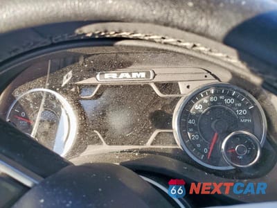 Zdjęcie 9 z 12 samochodu: 2025 RAM 1500 BIG HORN VIN:1C6RREFP4SN674003 - miniatura