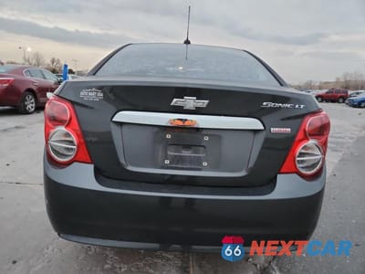 Zdjęcie 6 z 13 samochodu: 2016 CHEVROLET SONIC LT VIN:1G1JC5SB6G4104690 - miniatura