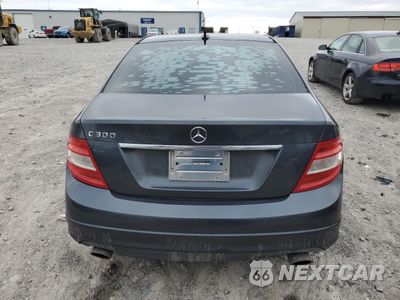 Zdjęcie 6 z 13 samochodu: 2010 MERCEDES-BENZ C 300 VIN:WDDGF5EB0AR099586 - miniatura