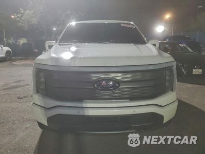 Piąte zdjęcie samochodu w środku: 2023 FORD F150 LIGHT VIN:1FT6W1EVXPWG56670 - miniatura