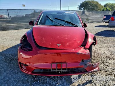 Piąte zdjęcie samochodu w środku: 2024 TESLA MODEL Y VIN:7SAYGDED3RF040639 - miniatura