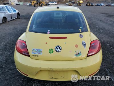 Zdjęcie 6 z 13 samochodu: 2012 VOLKSWAGEN BEETLE VIN:3VWHP7AT5CM663983 - miniatura