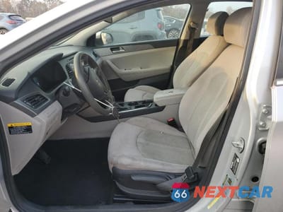 Zdjęcie 7 z 12 samochodu: 2015 HYUNDAI SONATA SE VIN:5NPE24AF7FH068012 - miniatura
