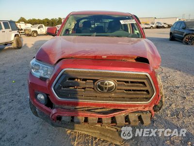 Piąte zdjęcie samochodu w środku: 2021 TOYOTA TACOMA DOUBLE CAB VIN:5TFAZ5CN8MX114730 - miniatura