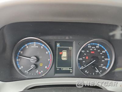 Zdjęcie 9 z 14 samochodu: 2018 TOYOTA RAV4 LE VIN:2T3BFREV9JW742278 - miniatura