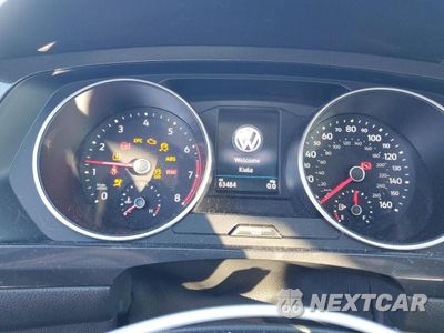 Zdjęcie 9 z 13 samochodu: 2018 VOLKSWAGEN TIGUAN SE VIN:3VV2B7AX5JM001006 - miniatura
