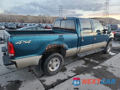 Trzecie zdjęcie samochodu z tyłu: 2000 FORD F250 SUPER DUTY VIN:1FTNW21FXYEB99348 - miniatura