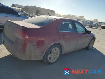 Trzecie zdjęcie samochodu z tyłu: 2010 MERCURY MILAN VIN:3MEHM0HA5AR627720 - miniatura