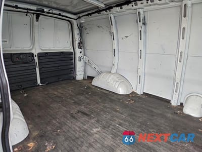 Zdjęcie 11 z 13 samochodu: 2020 CHEVROLET EXPRESS G2 VAN VIN:1GCWGAF19L1270886 - miniatura