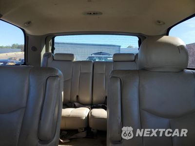 Zdjęcie 10 z 13 samochodu: 2003 GMC YUKON VIN:1GKEC13Z53R184983 - miniatura