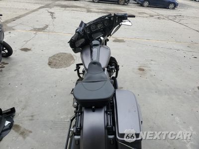 Zdjęcie 6 z 10 samochodu: 2017 HARLEY-DAVIDSON FLHXS STREET GLIDE SPECIAL VIN:1HD1KRC11HB648582 - miniatura