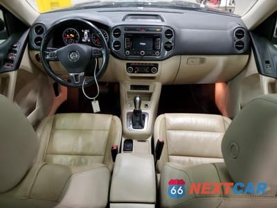 Zdjęcie 8 z 12 samochodu: 2012 VOLKSWAGEN TIGUAN S VIN:WVGBV7AX9CW583440 - miniatura