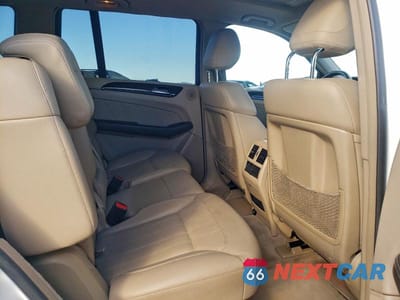 Zdjęcie 11 z 12 samochodu: 2015 MERCEDES-BENZ GL 450 4MATIC VIN:4JGDF6EE3FA533871 - miniatura