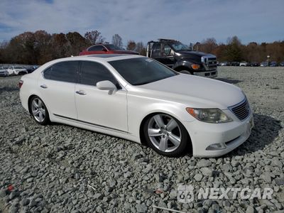 Czwarte zdjęcie samochodu z boku: 2009 LEXUS LS 460L VIN:JTHGL46F595036595 - miniatura
