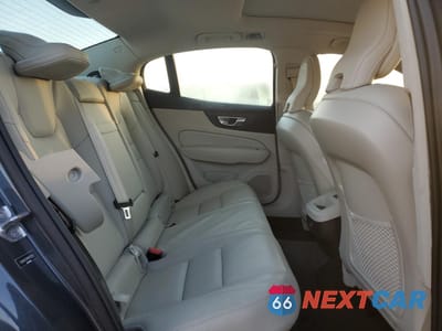 Zdjęcie 10 z 13 samochodu: 2021 VOLVO S60 T5 MOMENTUM VIN:7JR102TZXMG113253 - miniatura