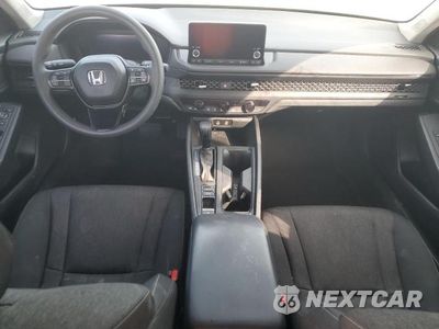 Zdjęcie 8 z 11 samochodu: 2023 HONDA ACCORD EX VIN:1HGCY1F39PA041648 - miniatura