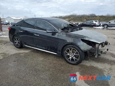 Czwarte zdjęcie samochodu z boku: 2015 HYUNDAI SONATA LIMITED VIN:5NPE34AF6FH011085 - miniatura