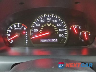 Zdjęcie 9 z 12 samochodu: 2004 HONDA ACCORD EX VIN:1HGCM665X4A068573 - miniatura
