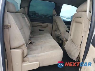 Zdjęcie 10 z 13 samochodu: 2008 CHEVROLET SILVERADO K2500 HEAVY DUTY VIN:1GCHK23628F164769 - miniatura
