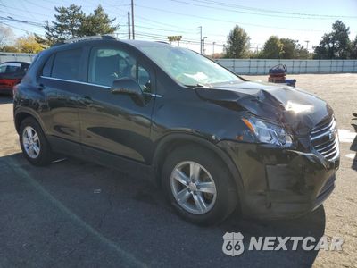 Czwarte zdjęcie samochodu z boku: 2015 CHEVROLET TRAX 1LT VIN:KL7CJLSB5FB249348 - miniatura