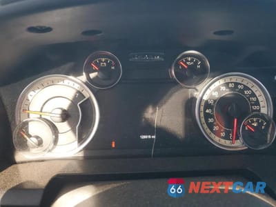 Zdjęcie 9 z 11 samochodu: 2018 RAM 1500 BIG H VIN:1C6RR7LG9JS149003 - miniatura