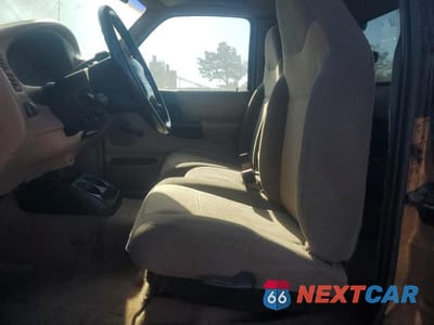 Zdjęcie 7 z 11 samochodu: 1998 MAZDA B3000 CAB PLUS VIN:4F4YR16V1XTM00778 - miniatura