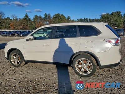 Drugie zdjęcie samochodu z przodu: 2015 MITSUBISHI OUTLANDER SE VIN:JA4AZ3A37FZ009538 - miniatura