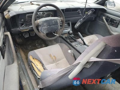 Zdjęcie 8 z 11 samochodu: 1992 CHEVROLET CAMARO VIN:1G1FP23EXNL144162 - miniatura