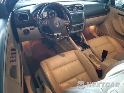 Zdjęcie 8 z 12 samochodu: 2012 VOLKSWAGEN EOS LUX VIN:WVWFW7AH5CV009211 - miniatura