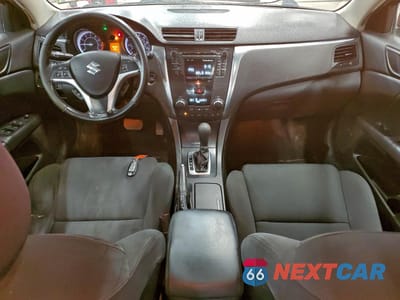 Zdjęcie 8 z 12 samochodu: 2012 SUZUKI KIZASHI SPORT GTS VIN:JS2RF9A61C6100158 - miniatura