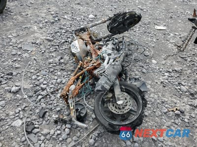 Czwarte zdjęcie samochodu z boku: 2025 HONDA GROM 125 VIN:MLHJC9216S5309013 - miniatura