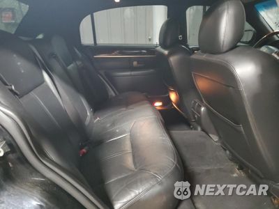 Zdjęcie 10 z 12 samochodu: 2010 LINCOLN TOWN CAR SIGNATURE LIMITED VIN:2LNBL8CV5AX750787 - miniatura