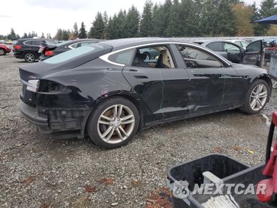 Trzecie zdjęcie samochodu z tyłu: 2013 TESLA MODEL S VIN:5YJSA1DN7DFP12174 - miniatura