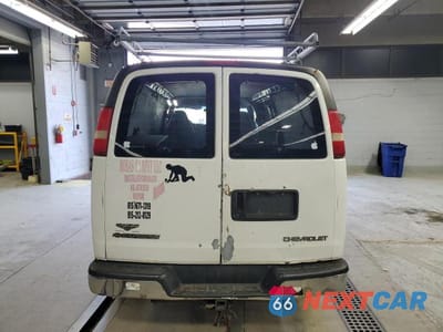 Zdjęcie 6 z 14 samochodu: 2006 CHEVROLET EXPRESS G2500 DELIVERY VAN VIN:1GCGG29U261131543 - miniatura