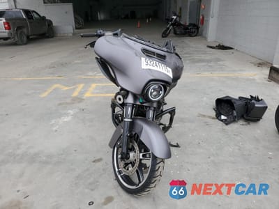 Drugie zdjęcie samochodu z przodu: 2017 HARLEY-DAVIDSON FLHXS STREET GLIDE SPECIAL VIN:1HD1KRC11HB648582 - miniatura