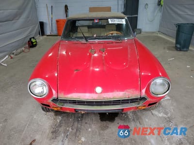 Piąte zdjęcie samochodu w środku: 1981 FIAT 124 SPIDER VIN:124CS000168456XXX - miniatura