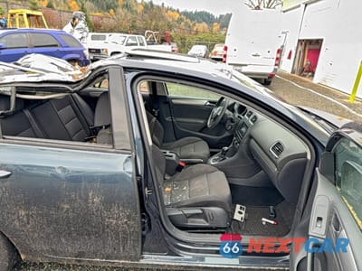 Piąte zdjęcie samochodu w środku: 2012 VOLKSWAGEN GOLF VIN:WVWDB7AJ2CW256430 - miniatura