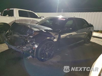 2019 CHRYSLER 300 S 2C3CCABG8KH573302 - główne zdjęcie licytacji z USA - miniatura