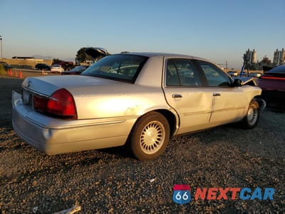 Trzecie zdjęcie samochodu z tyłu: 2001 MERCURY GRAND MARQUIS LS VIN:2MEFM75W31X705185 - miniatura