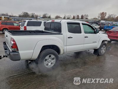 Trzecie zdjęcie samochodu z tyłu: 2013 TOYOTA TACOMA DOUBLE CAB VIN:3TMLU4EN5DM109084 - miniatura