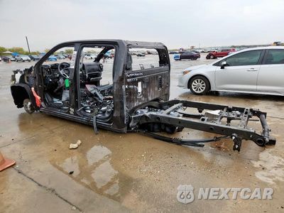 Drugie zdjęcie samochodu z przodu: 2020 CHEVROLET SILVERADO C1500 LT VIN:3GCPWCED2LG265125 - miniatura