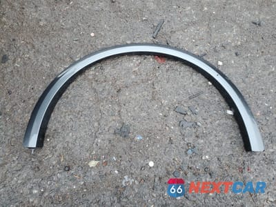 Zdjęcie 13 z 17 samochodu: 2023 AUDI RS Q8 VIN:WU1ARBF18PD033422 - miniatura