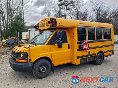 Drugie zdjęcie samochodu z przodu: 2014 CHEVROLET EXPRESS SCHOOL BUS VIN:1GB3G2BG6E1140087 - miniatura