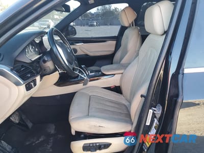 Zdjęcie 7 z 12 samochodu: 2017 BMW X5 XDR40E VIN:5UXKT0C33H0V96415 - miniatura