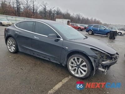 Czwarte zdjęcie samochodu z boku: 2020 TESLA MODEL 3 VIN:5YJ3E1EB3LF600760 - miniatura