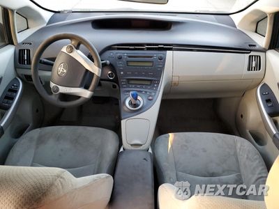 Zdjęcie 8 z 12 samochodu: 2010 TOYOTA PRIUS VIN:JTDKN3DU1A0070939 - miniatura