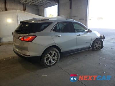 Trzecie zdjęcie samochodu z tyłu: 2019 CHEVROLET EQUINOX PREMIER VIN:2GNAXXEV7K6144949 - miniatura