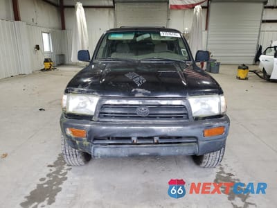 Piąte zdjęcie samochodu w środku: 1998 TOYOTA 4RUNNER SR5 VIN:JT3HN86R1W0189408 - miniatura