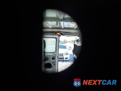 Zdjęcie 10 z 13 samochodu: 2013 FORD ECONOLINE E250 VAN VIN:1FTNE2EWXDDA31660 - miniatura